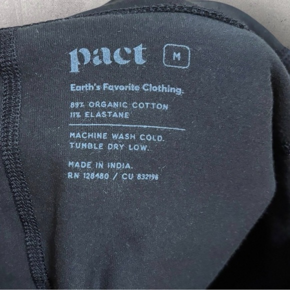 Pact black organic cotton skort - Picture 3 of 6